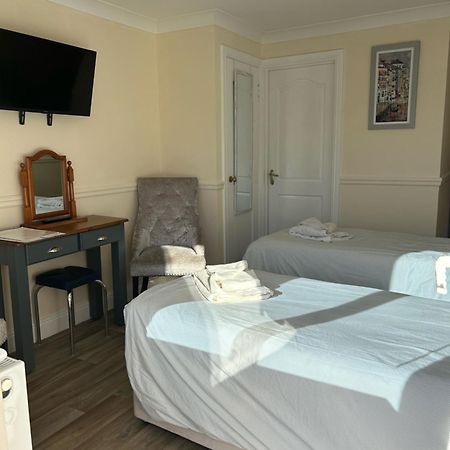 Halfway House Inn Country Lodge Yeovil Esterno foto