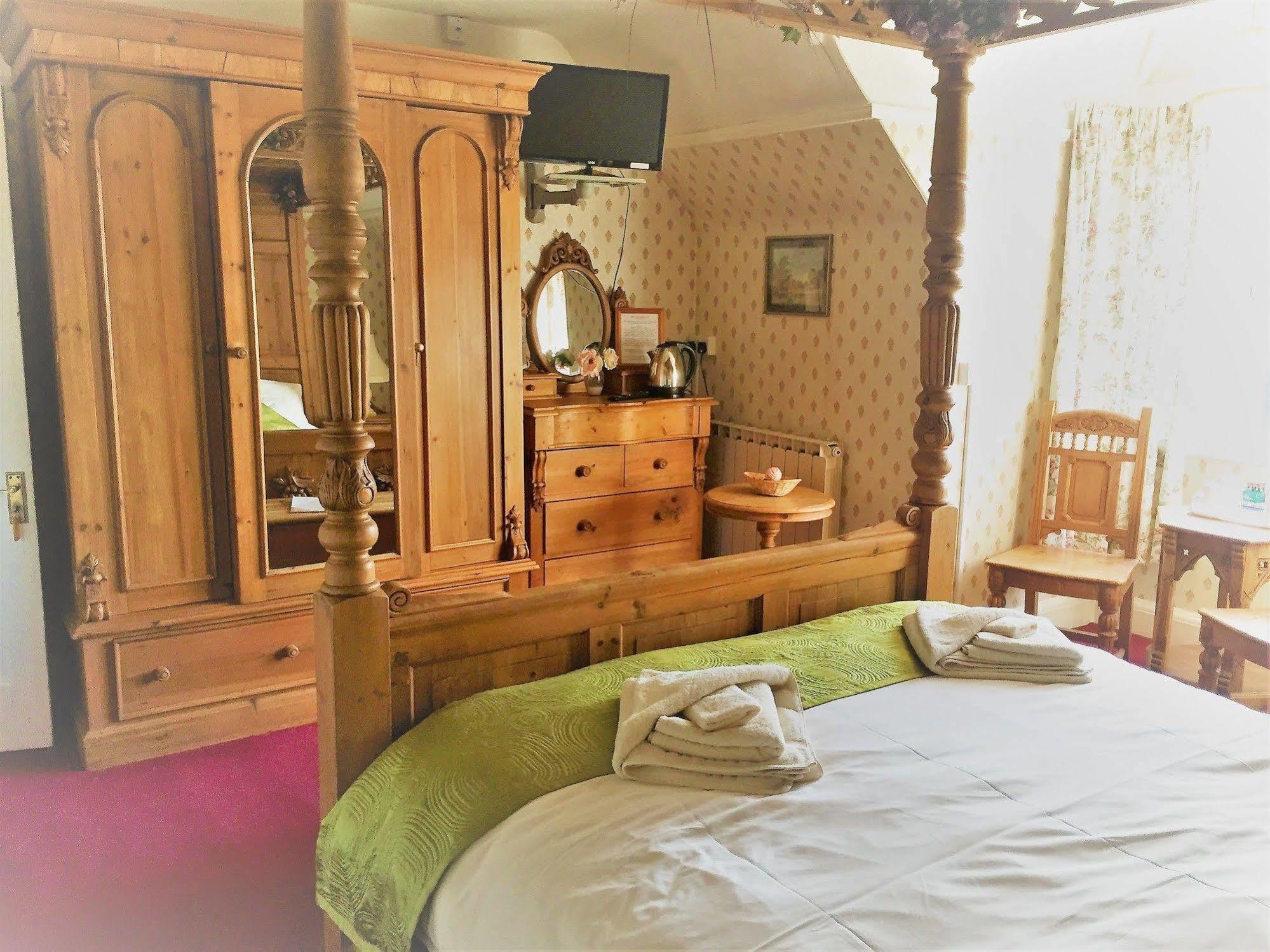 Halfway House Inn Country Lodge Yeovil Esterno foto